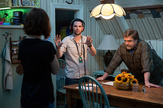 10_Cloverfield_Lane9.jpg
