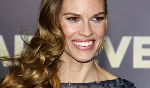 45hilaryswank.jpg