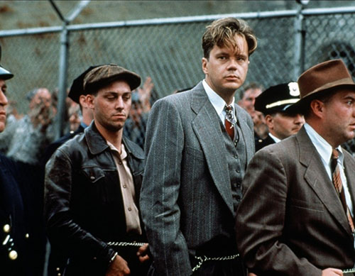 Andy-the-shawshank-redemption-30619689-1045-812.jpg