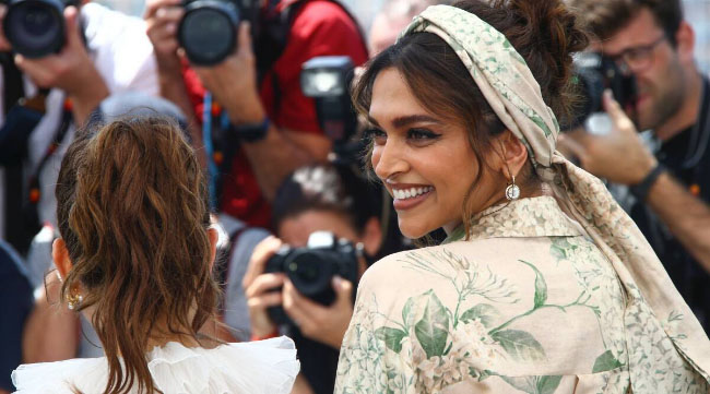 Cannes Jury Press Conference 2022 photocall11.jpg