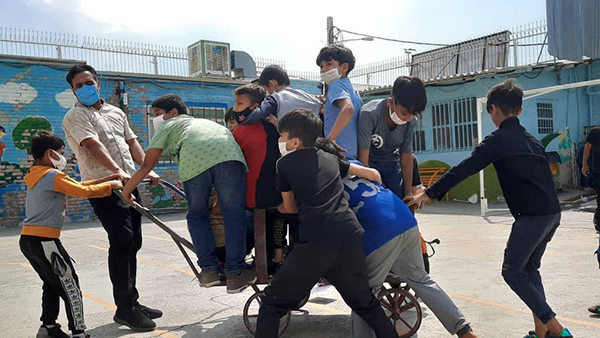 Iran-school verayti.jpg