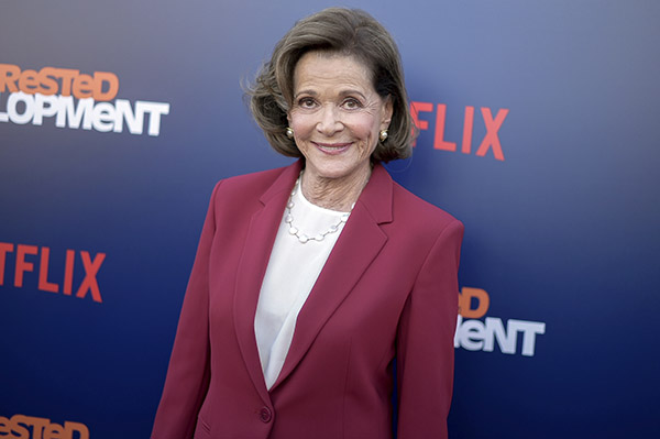 Jessica Walter.jpg