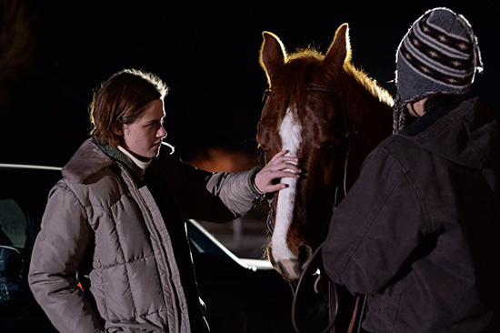 Kristen_Stewart_and_Lily_Gladstone_in_Certain_Women_2016.jpg