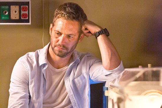 Paul-Walker-in-Hours-2013.jpg