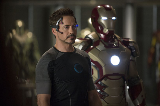 Robert_Downey_Jr._in_Iron_Man_3_2013.jpg