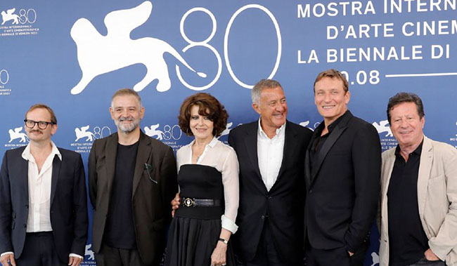 Roman Polanski’s ‘The Palace’ Bombs at Venice.jpg