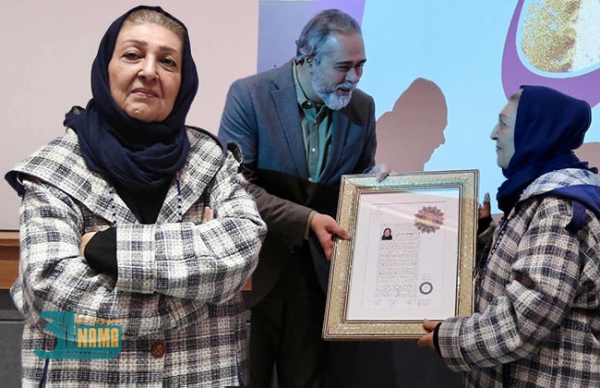  اهدای نشان درجه یک هنری به مینو غزنوی