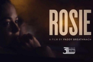 معرفی فیلم Rosie (رزی) محصول 2019 / برای یک شب هم جا ندارید؟